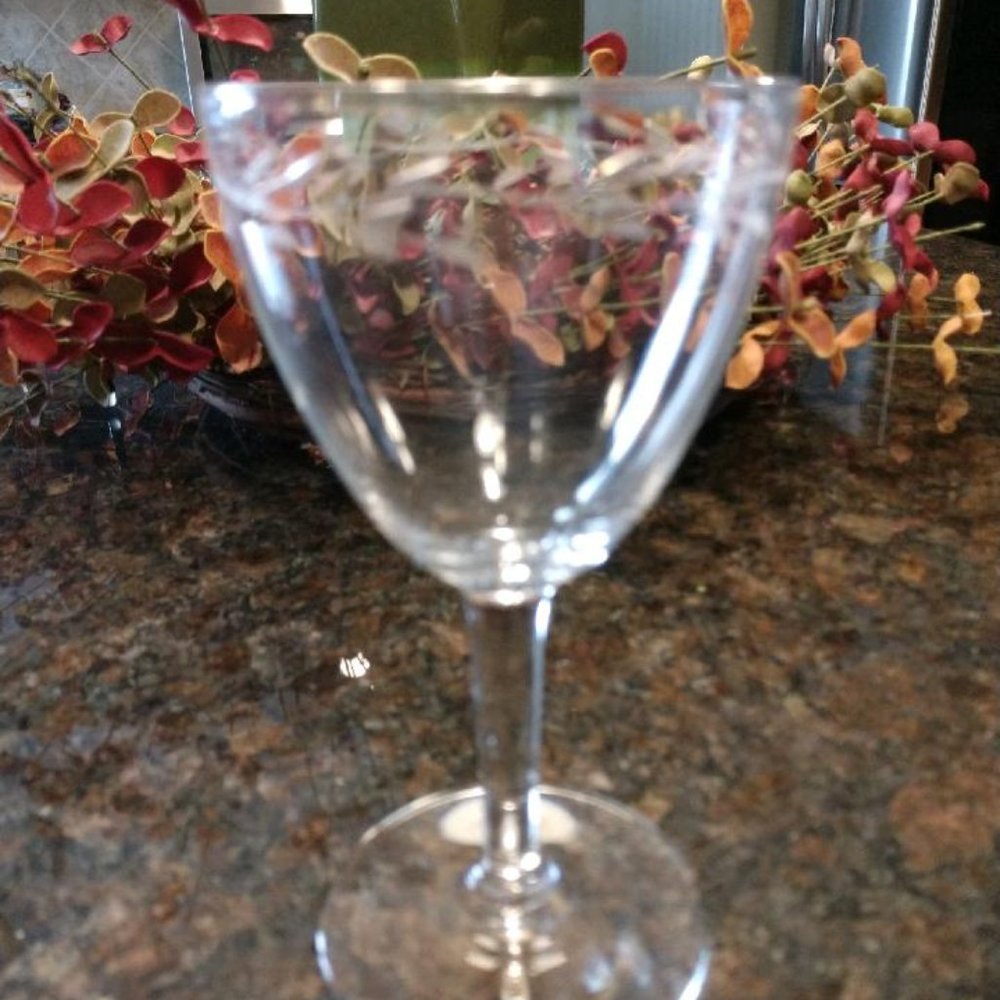 Vintage Crystal Wheat Etched Mini Wine Glasses-4 - Picture 2 of 3